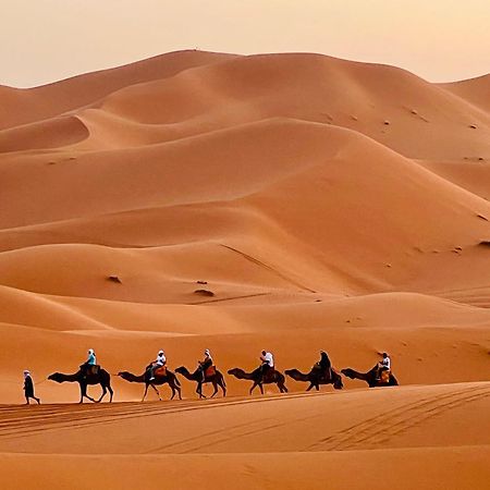 Your Berber Camp Мерзуга Екстер'єр фото